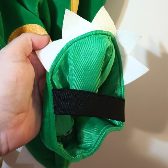 EUC ~Miniwear Infant Adorable Alligator Costume, Onesie w/ Character Hood & Tail - Picture 7 of 8